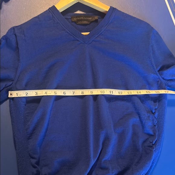 Canada Goose V-Neck Sweater in Vibrant Blue - Picture 9 of 10